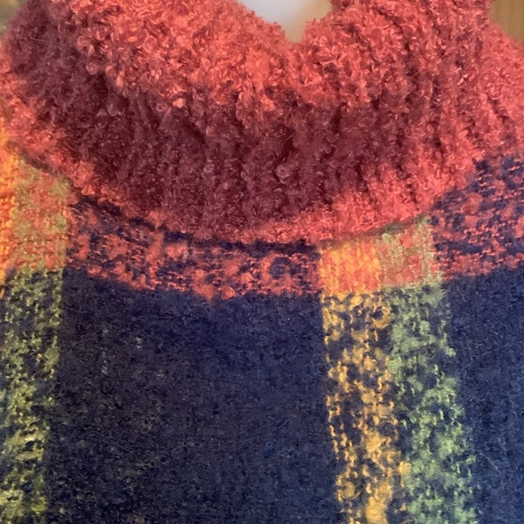 New Poncho - Picture 2 of 5